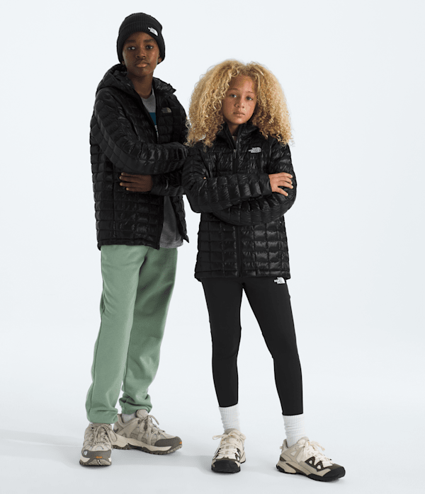 Boys Girls THERMOBALL Hooded Jacket TNF TNF Black Main