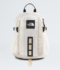 Hot Shot Mini Pack 12L TNF White DuneDesert Stone HERO