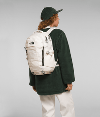 Womens Recon Backpack 30L TNF Gardenia WhiteTNF Black MODELBACK