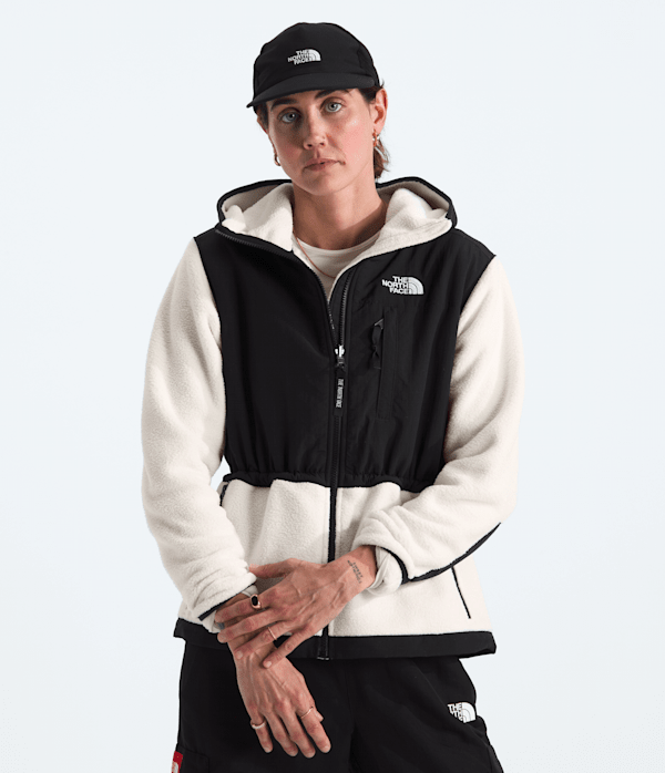 Womens Retro Denali Hoodie TNF Main