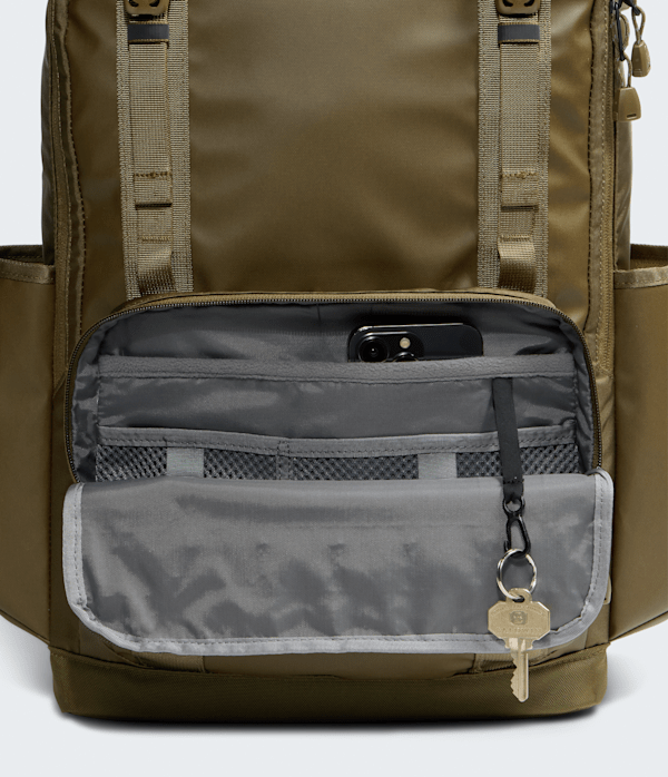 Base Camp Daypack  25L TNF Caraway Seed ALT1