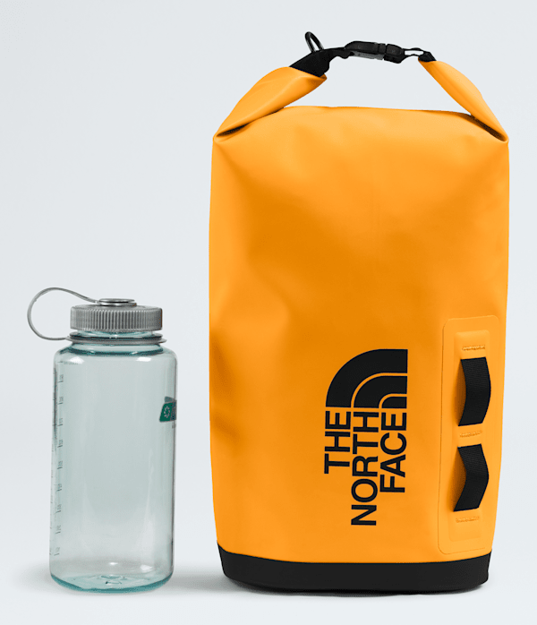 Base Camp Dry Bag 8L TNF ALT2