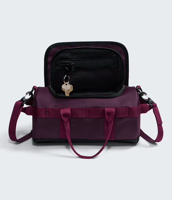 Base Camp Duffel Shoulder Bag TNF INT