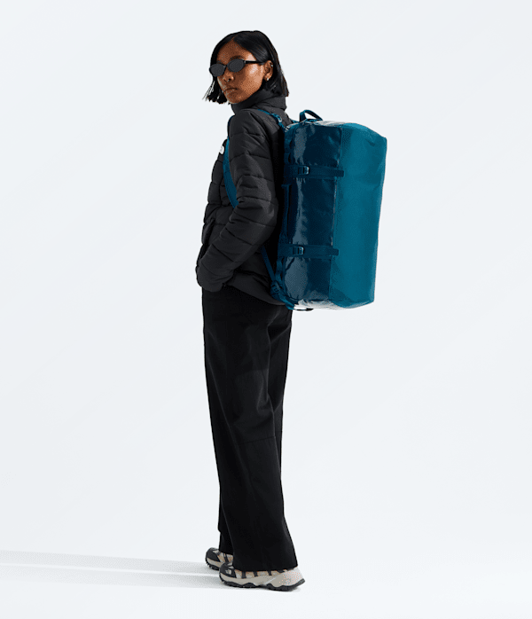 Base Camp Duffel Special Edition  S TNF MODELBACK