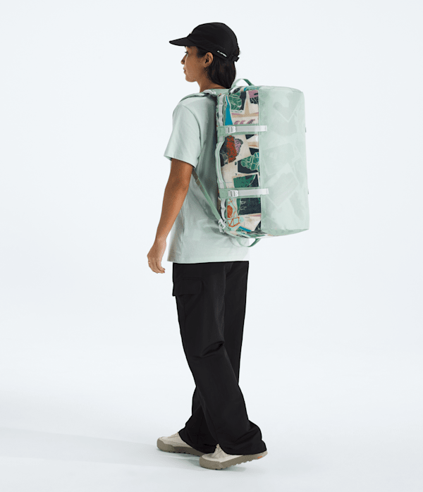 Base Camp DuffelS TNF Opal Frost TNF Postcard MODELBACK
