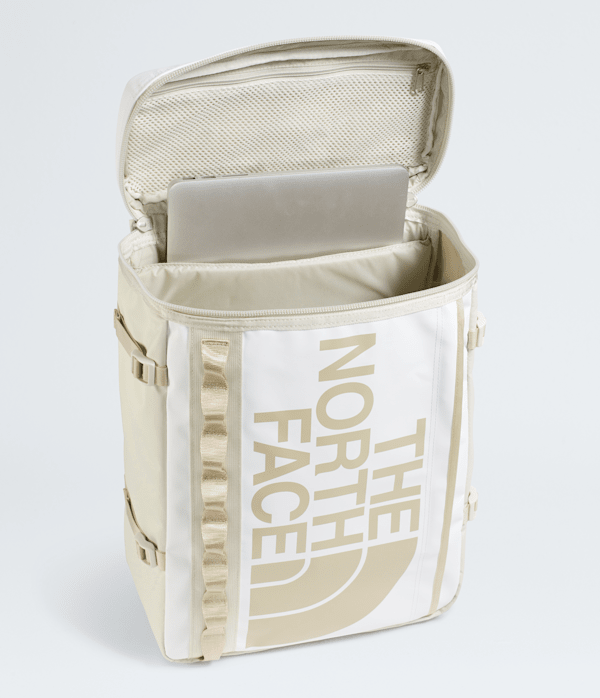 Base Camp Fusebox  30L TNF White AshCalacattaPale Khaki ALT1