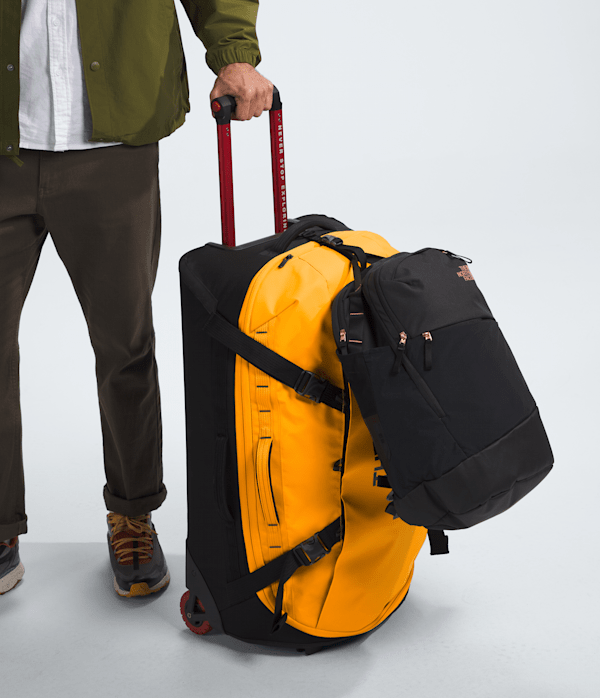 Base Camp Rolling Thunder28 TNF Summit GoldTNF Black ALT2