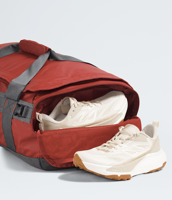 Base Camp Voyager Duffel42L TNF Iron ClayAnthracite GreyLava Red ALT2