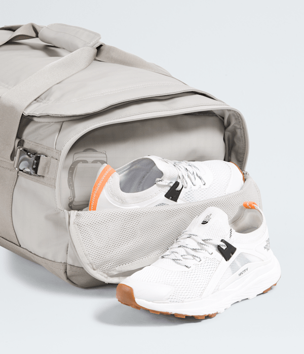Base Camp Voyager Duffel42L TNF SoapstoneStone Slab ALT2