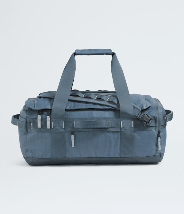 Base Camp Voyager Duffel42L TNF Granite GreyFrost Grey HERO