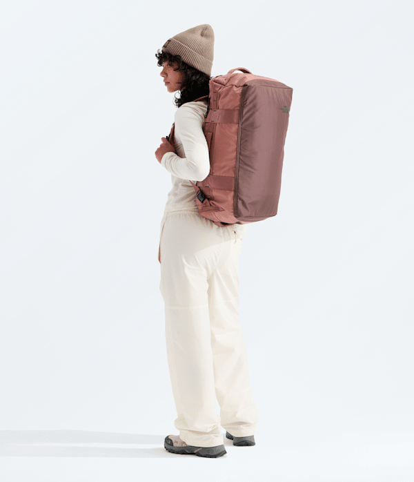 Base Camp Voyager Duffel42L TNF Copper SiltLead MODELBACK