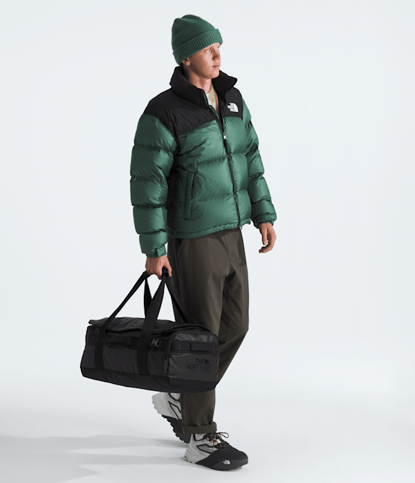 Base Camp Voyager Duffel42L TNF TNF BlackAsphalt Grey MODELBACK