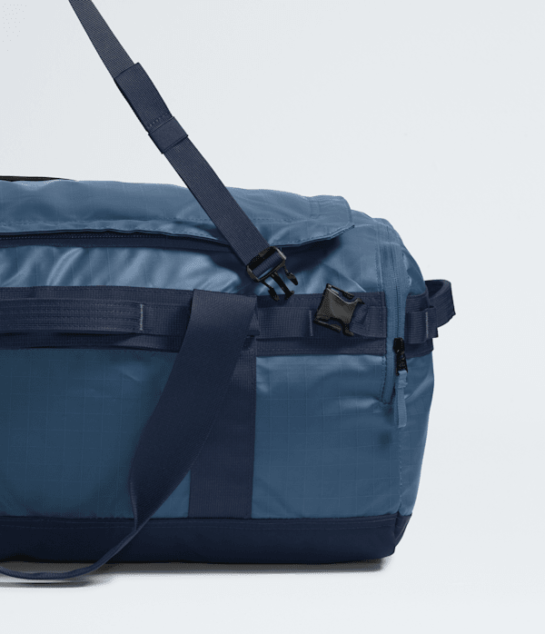 Base Camp Voyager Duffel62L TNF Shady BlueSummit Navy ALT3