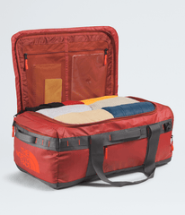 Base Camp Voyager Duffel62L TNF Iron ClayAnthracite GreyLava Red INT