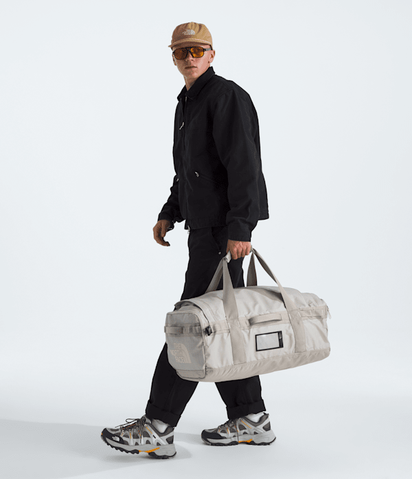 Base Camp Voyager Duffel62L TNF SoapstoneStone Slab MODELBACK