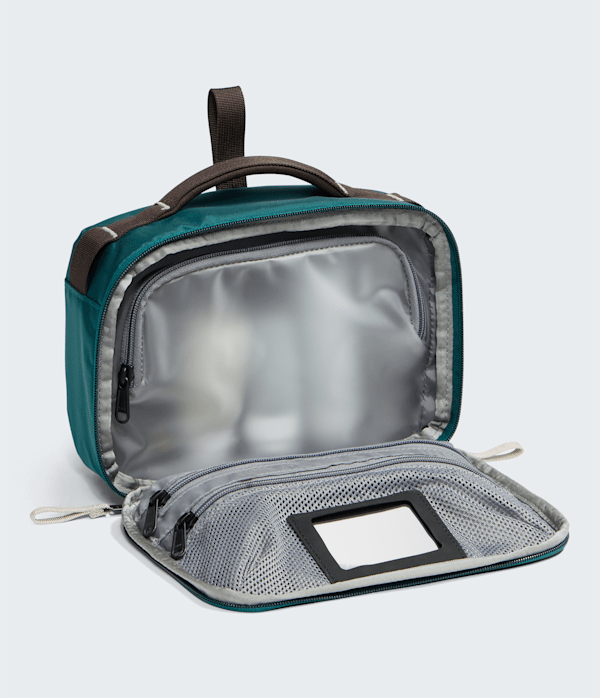 Base Camp Voyager Toiletry Kit TNF INT