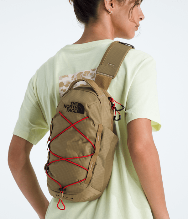 Borealis Sling  6L TNF CedarLava Red MODELBACK