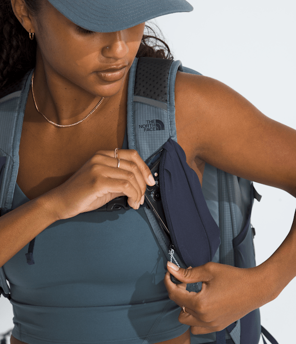 Borealis Trail Backpack  26L TNF Granite Grey ALT3