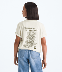 Boys  Girls Evolution Disconnect ShortSleeve TeeGraphic TNF White Dune HERO2