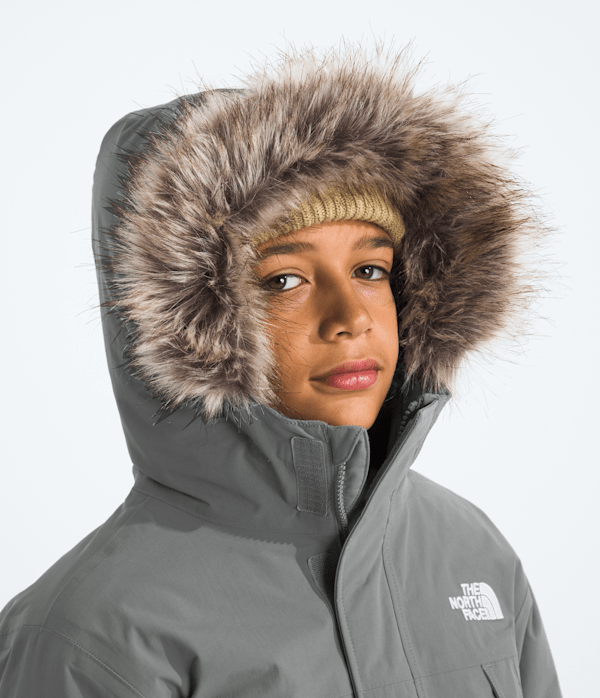 Boys McMurdo Parka TNF Smoked Pearl MODELHOOD2