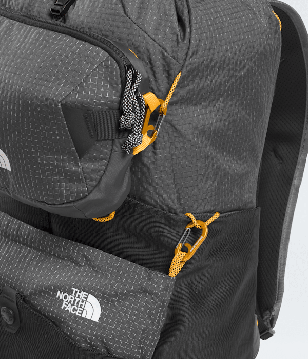 Clyffe Daypack  23L TNF ALT3