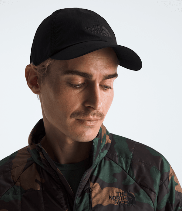Horizon Hat TNF TNF Black MODELBACK