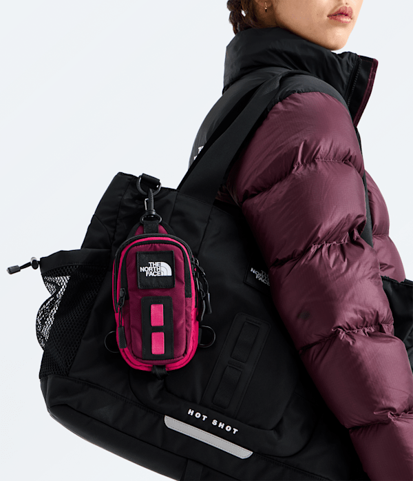 Hot Shot Crossbody TNF Burgundy CrushLali Guram ALT1