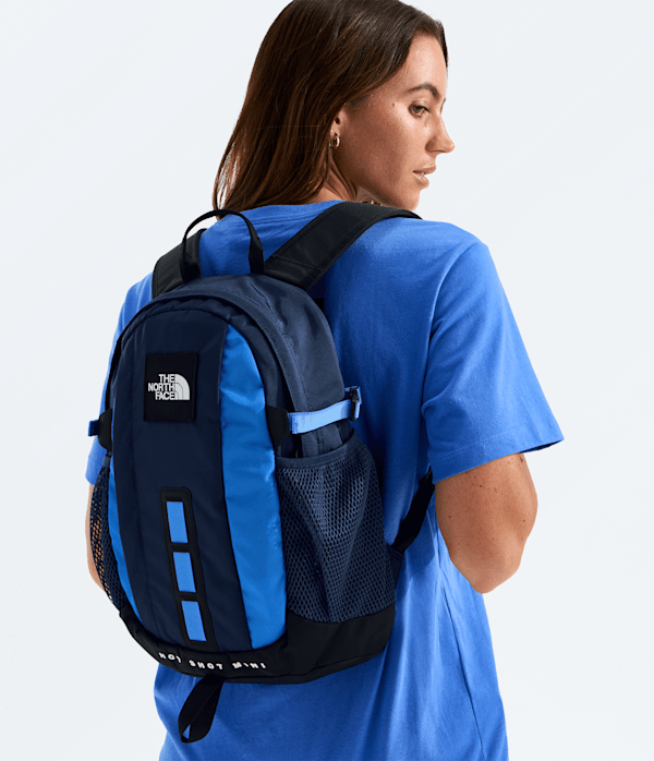 Hot Shot Mini Pack  12L TNF Summit NavyActive Blue MODELBACK