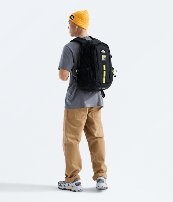 Hot Shot SE Patch Backpack  30L TNF MODELBACK