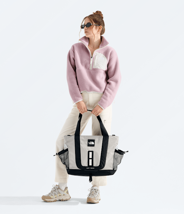 Hot Shot Tote TNF MODELBACK