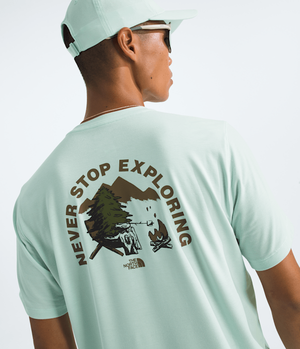 Mens Adventure Campfire ShortSleeve Tee TNF HERO2