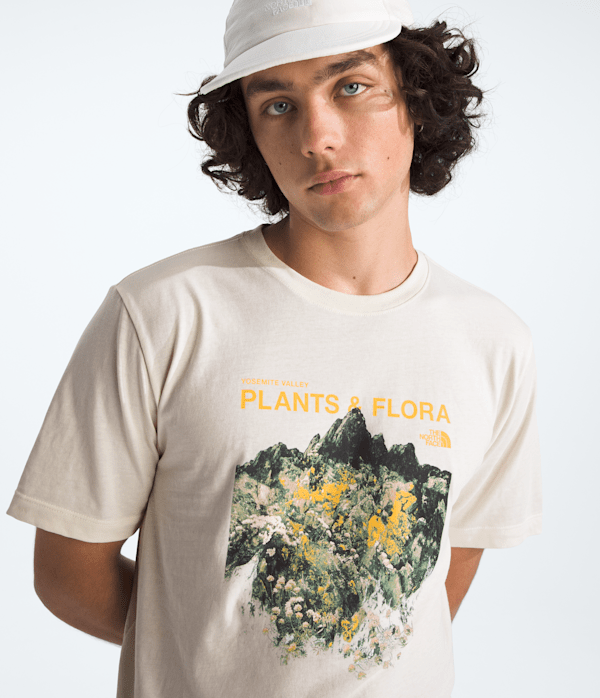 Mens Boulder Breeze Regular ShortSleeve Tee TNF HERO2