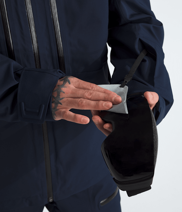 Mens Chakal Jacket TNF Summit Navy ALT1