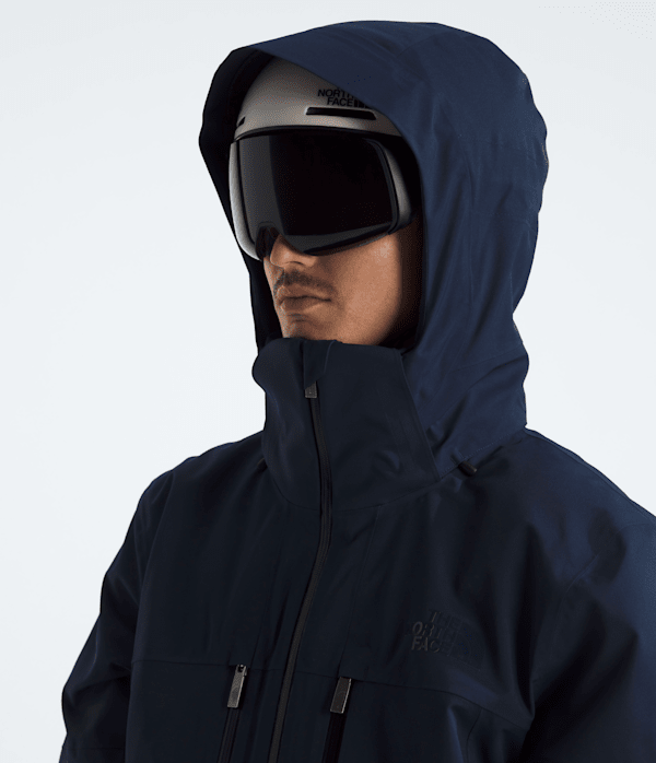 Mens Chakal Jacket TNF MODELHOOD2