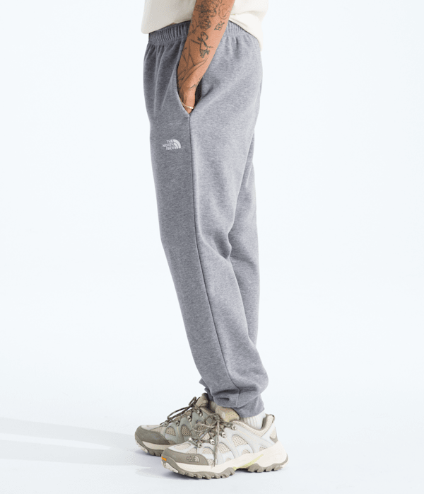 Mens Evolution Simple Dome Regular Joggers TNF MODEL34