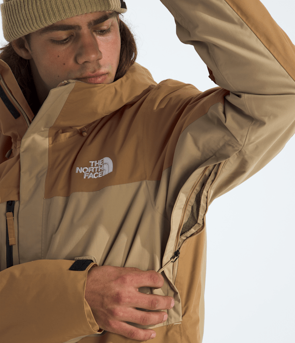 Mens Freedom Insulated Jacket TNF MODELALT2