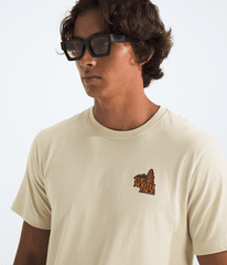 Mens Keep Climbin Regular ShortSleeve Tee TNF HERO2