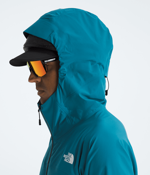 Mens Summit Series Off Width Jacket TNF MODELHOOD2