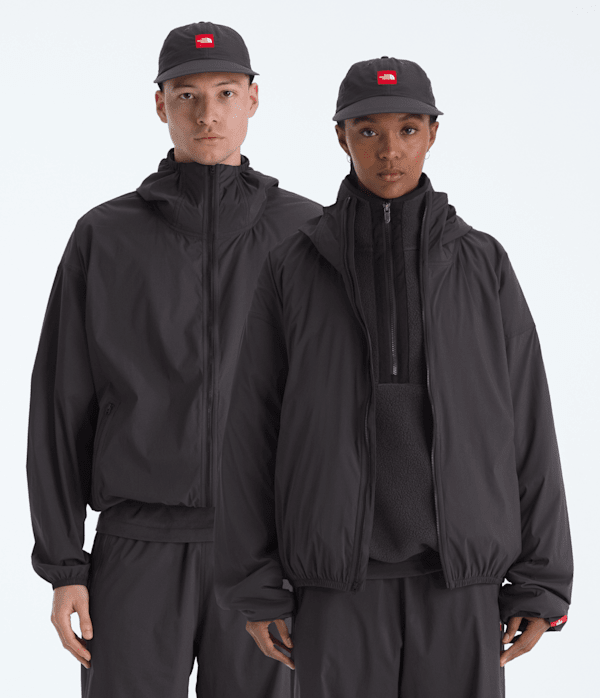 Mens TNF Red Box Packable Hooded Wind Jacket TNF Main