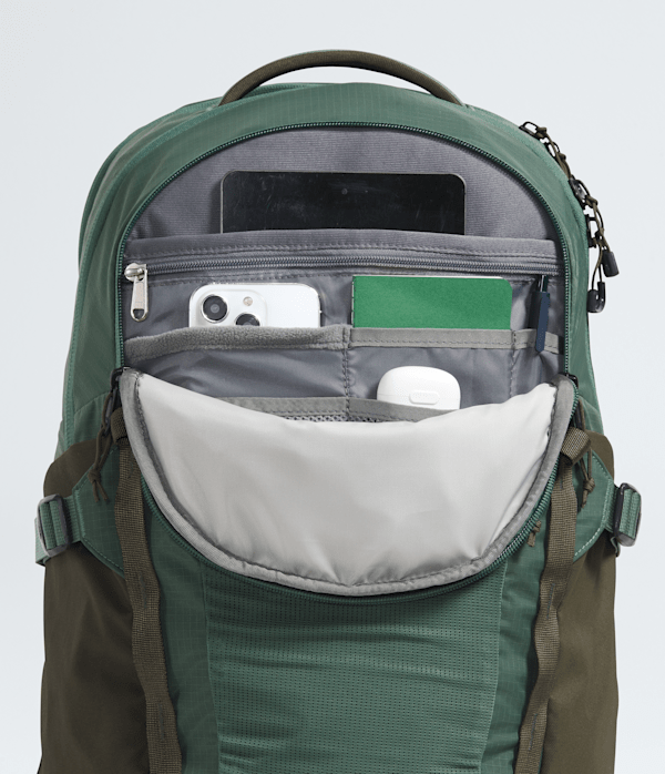 Recon Backpack  30L TNF DETAIL1