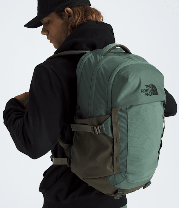 Recon Backpack  30L TNF MODELBACK