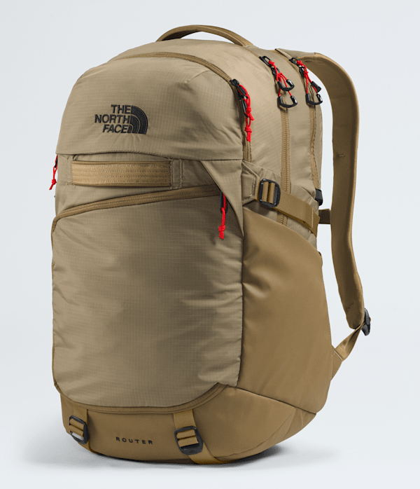 Router Backpack  40L TNF FRONT34