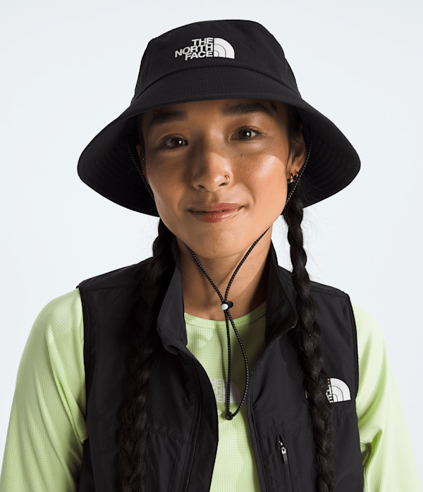 Summer LT Run Bucket Hat TNF MODELBACK