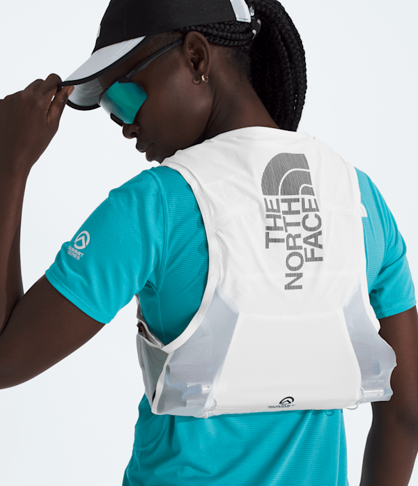 Summit Series Run Vest 10 TNF TNF WhiteWhite Ash ALT2
