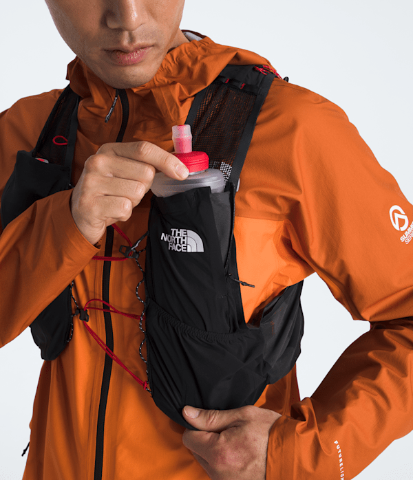 Summit Series Run Vest 10 TNF TNF BlackAsphalt Grey ALT3