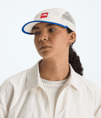 TNF Red Box Mesh Cap TNF White Dune MODELBACK