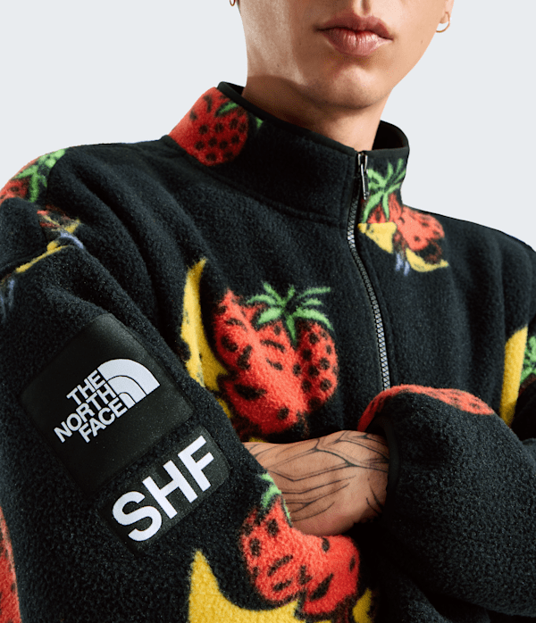 TNF x Sky High Farm Goods Fleece Zip TNF MODELCLOSE4