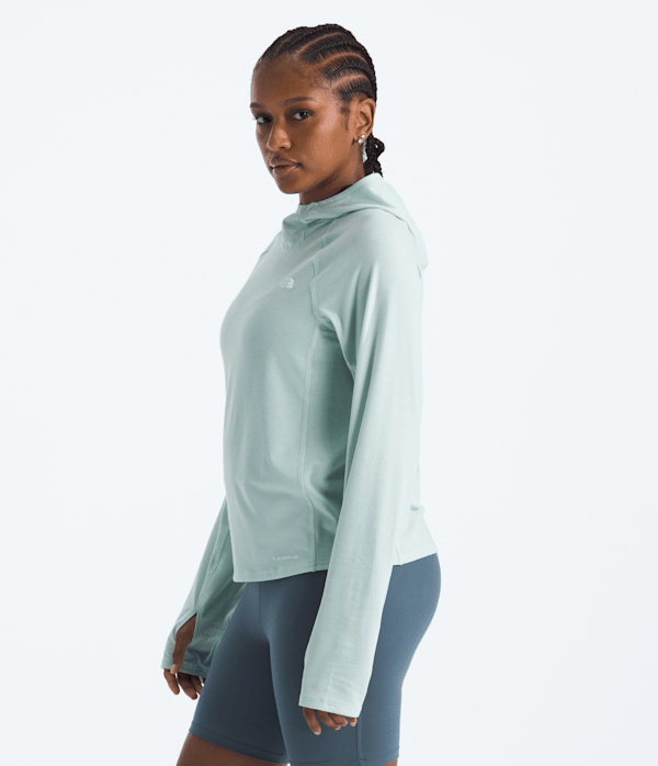 Womens Adventure Sun Hoodie TNF Opal Frost MODEL34