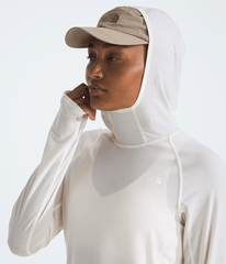 Womens Adventure Sun Hoodie TNF White Dune MODELHOOD2