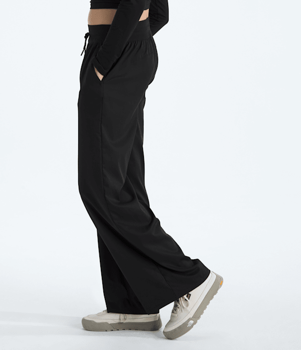 Womens Aphrodite Arise WideLeg Pants TNF MODEL34